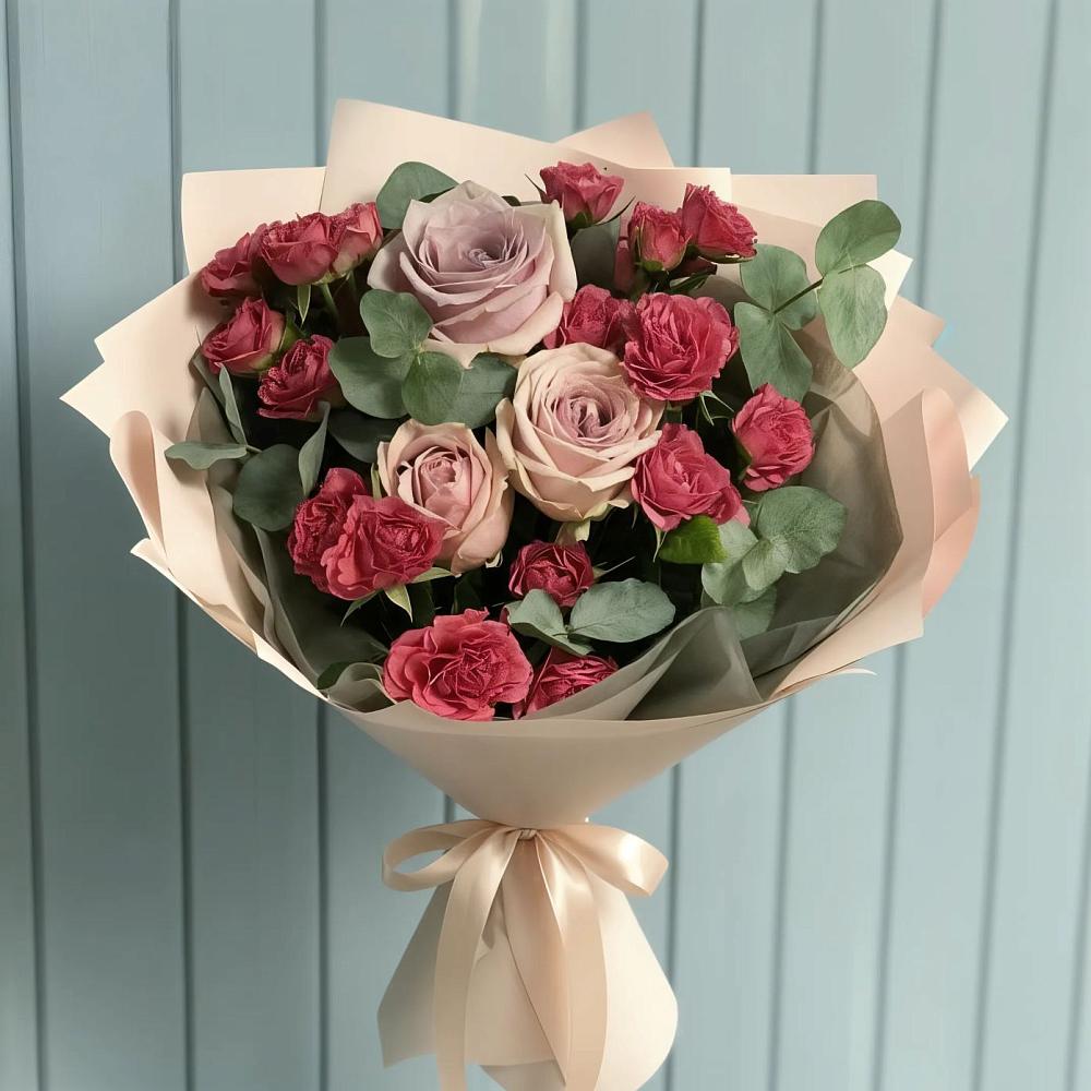 Букет цветов из: Гвоздики и Розы в Чернушке