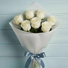 Букет 7 Белых роз Эдлесс Лав в Чернушке