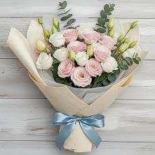 Букет цветов из:  Лизиантусы в Чернушке