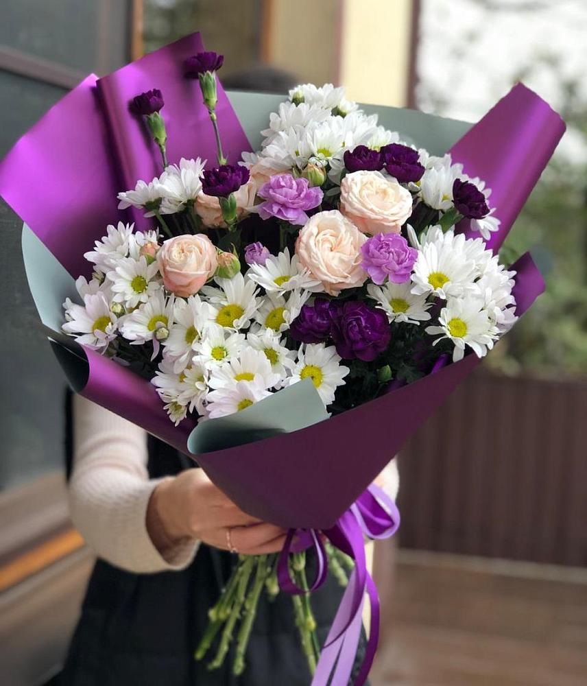 Букет цветов из: Хризантемы, Гвоздики и Розы в Чернушке