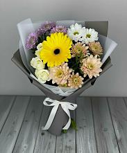 Букет цветов из:  Розы, Герберы и Хризантемы в Чернушке