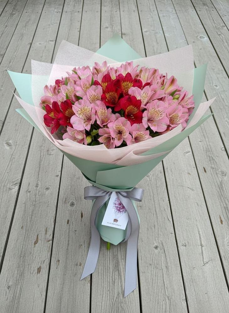 Букет цветов из: Альстромерии в Чернушке
