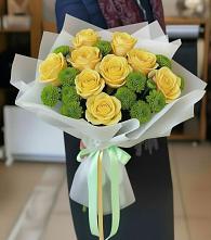 Букет цветов из:  Хризантемы и Розы в Чернушке