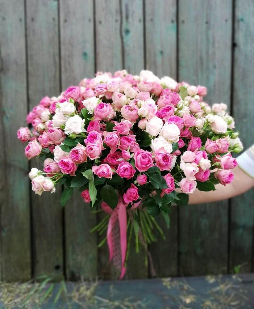 Букет Розовые кустовые розы Натали и Лав Лидия в Чернушке