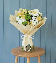 Букет цветов из:  Хризантемы и Розы в Чернушке